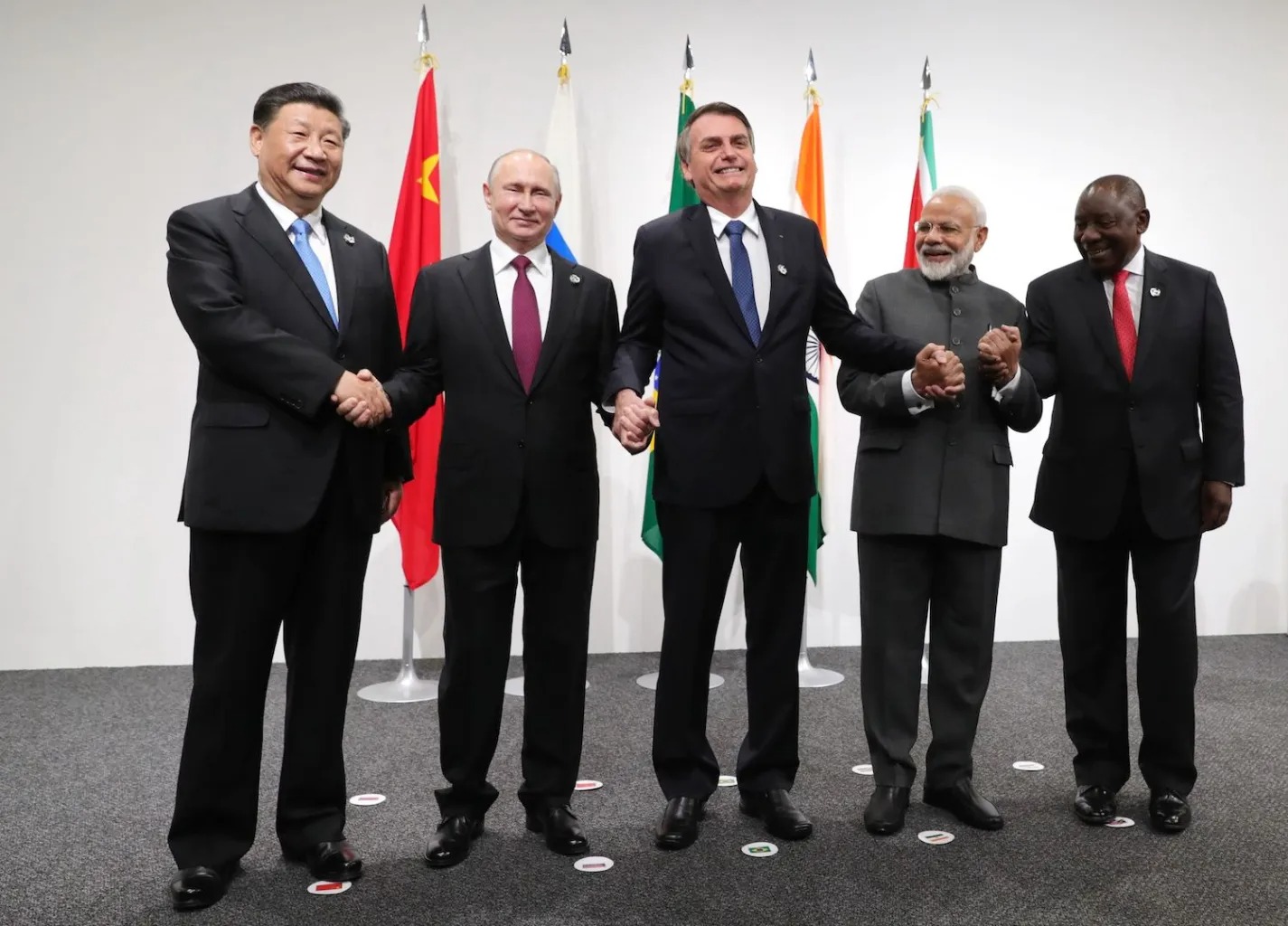 les dirigeants des pays membres du BRICS réunis à Osaka le 28 juin 2019